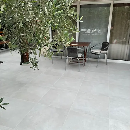 Kastela Apartment *